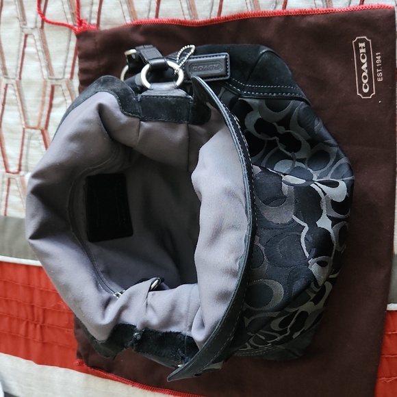 Purse - Picture 2 of 6